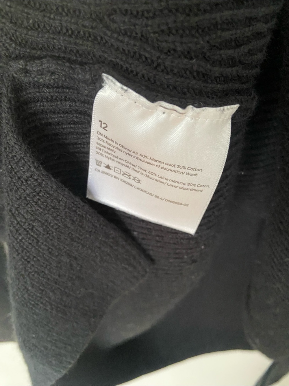 Lululemon Merino Wool Blend Ribbed Crewneck Sweater Black size 12 - Picture 9 of 13